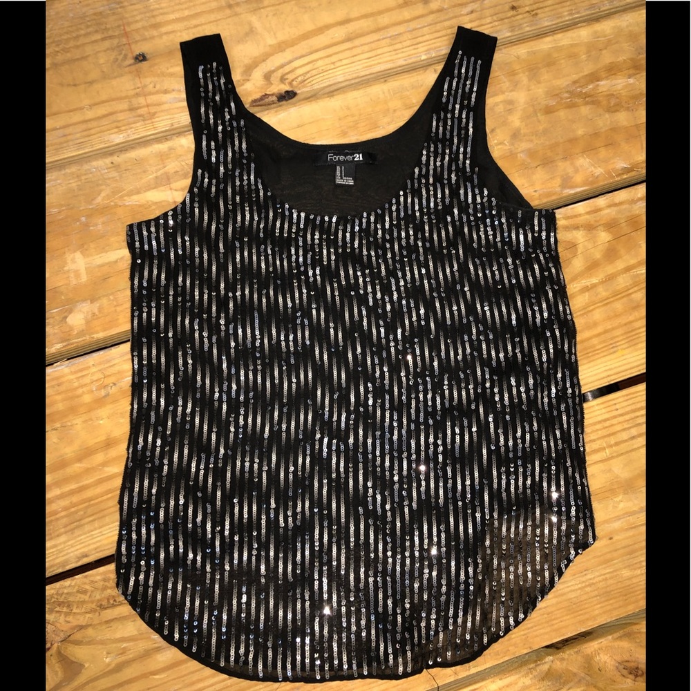 🌺 Forever 21 Dressy Top SZ S